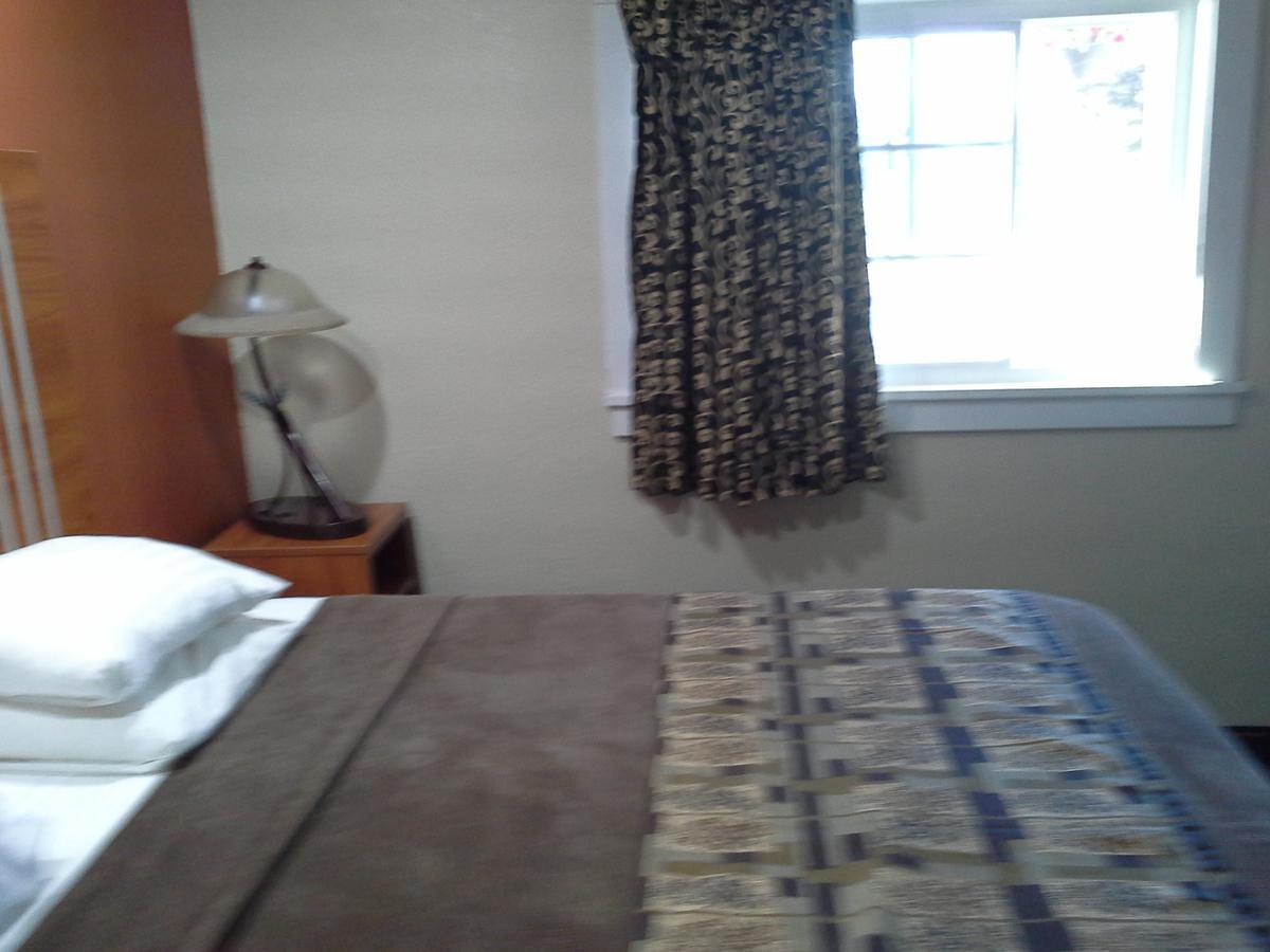Economy Inn Tonawanda Bagian luar foto