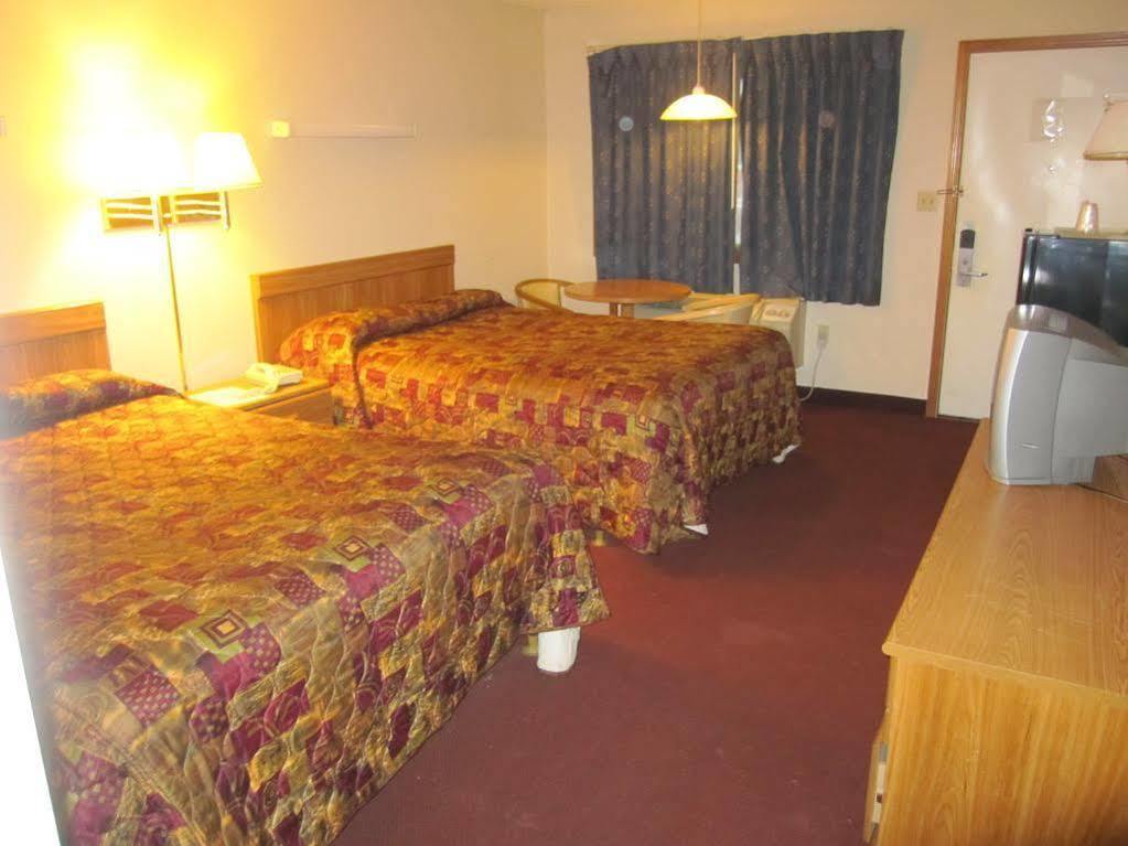 Economy Inn Tonawanda Bagian luar foto