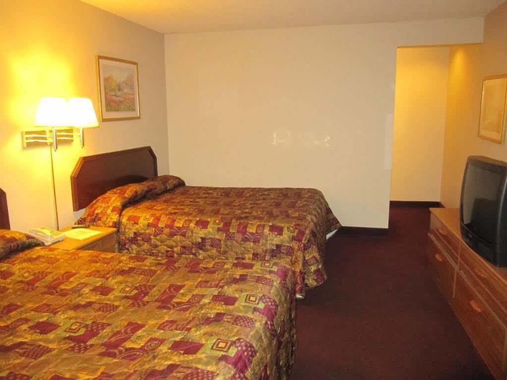 Economy Inn Tonawanda Bagian luar foto