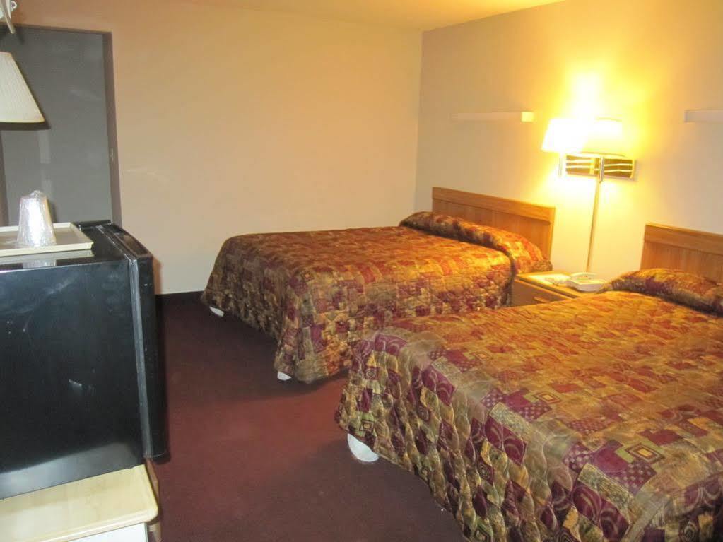 Economy Inn Tonawanda Bagian luar foto